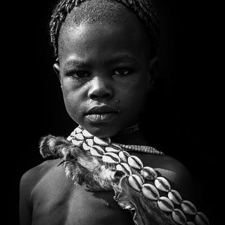 Turmi - Hamer girl